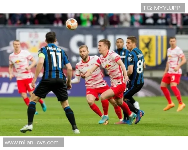 欧联杯激战莱比锡凭乌龙球小胜巴黎圣日耳曼全场沸腾